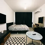 Ceasar Spacious In Amelius Appartamento *
