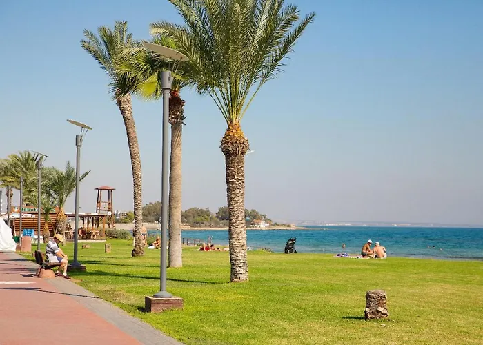 Ceasar Spacious In Amelius Perivolia tou Trikomou