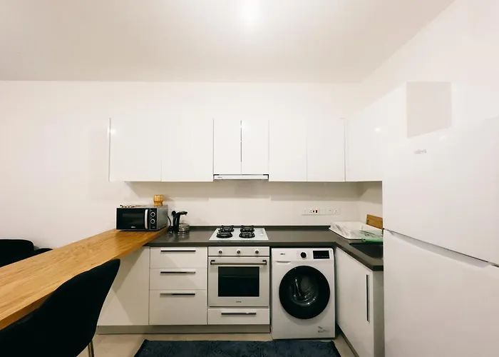 Ceasar Spacious In Amelius Perivolia tou Trikomou